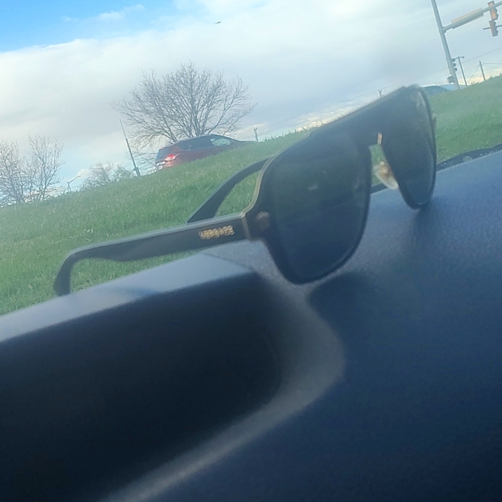 Versace mens/woman's sunglasses